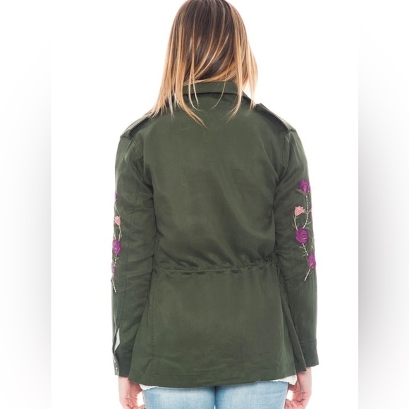 BB Military Embroidery Jacket Sz S - Picture 2 of 11